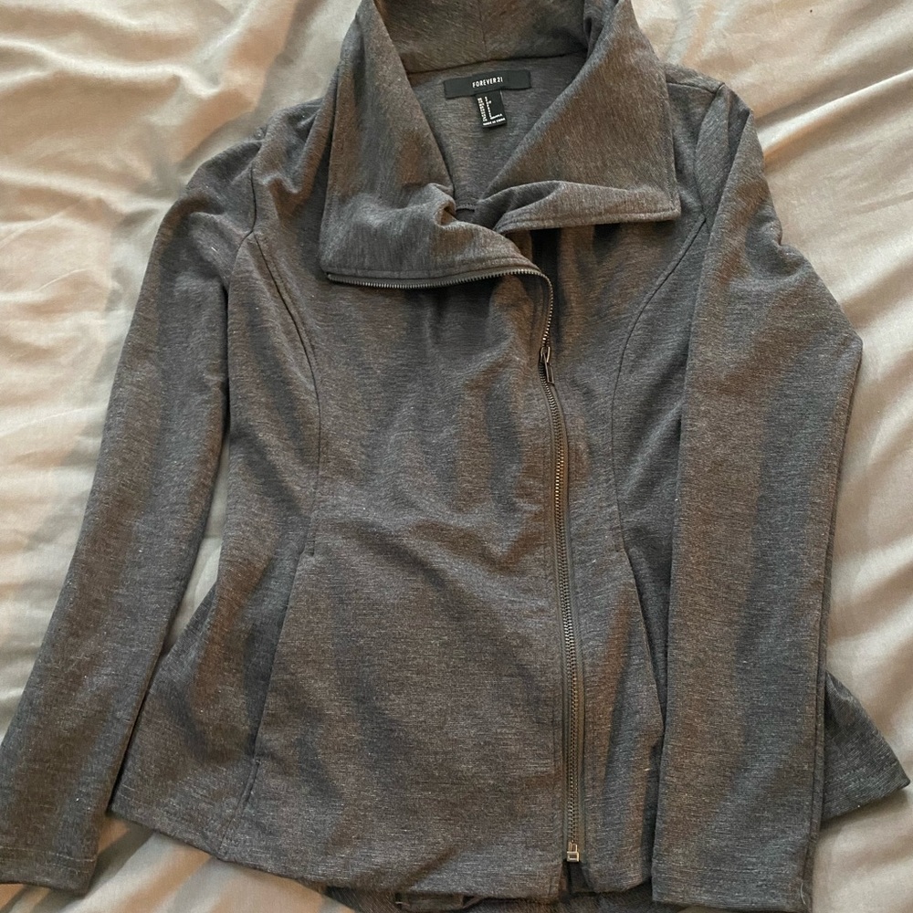 Forever21 Women’s zip up